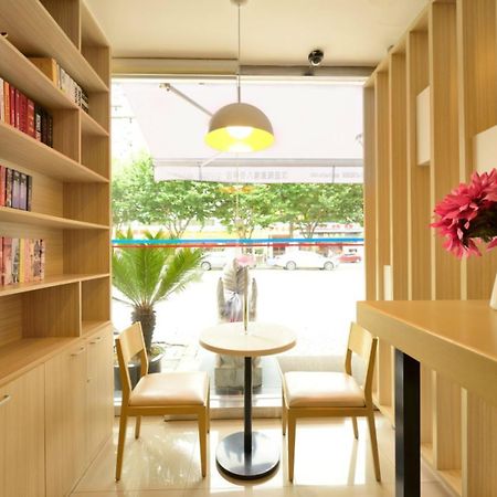Hanting Express Shanghai Jiazhan Road エクステリア 写真