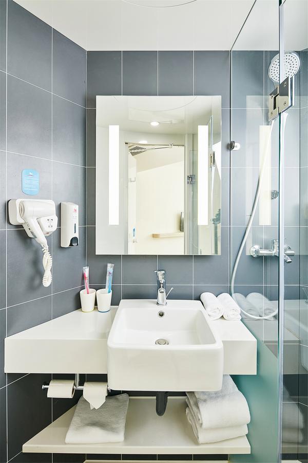 Hanting Express Shanghai Jiazhan Road エクステリア 写真